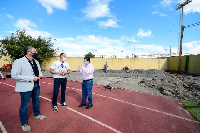 211115 NP Las obras de mejora de la instalaciones de la Ciudad Deportiva de Arucas comienzan a buen ritmo 8