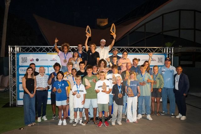 250713 9ªjornada gcwindsurf foto familia ganadores