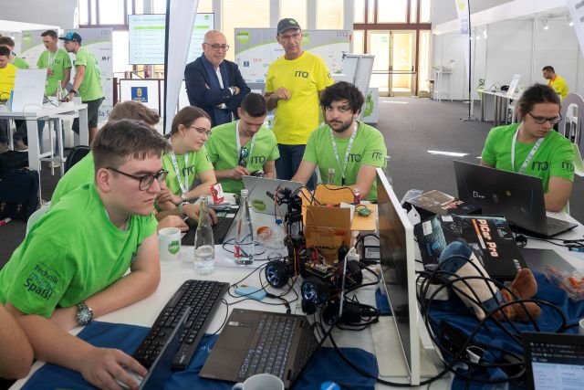 54384175025 5431299893 k