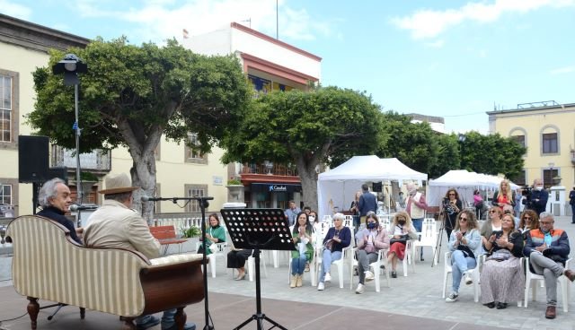 II Feria Autor Autora 4