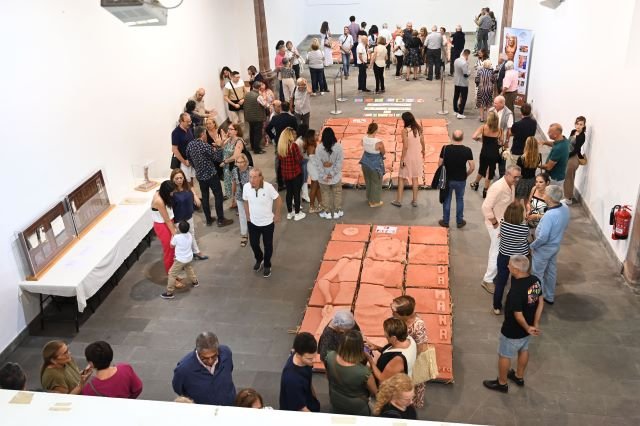 Un momento de la inauguración del proyecto escultórico Mundo Hispánico en la Casa de la Cultura