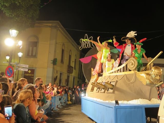 Una de las carrozas participantes en la Cabalagata de las Fiestas del pasado año