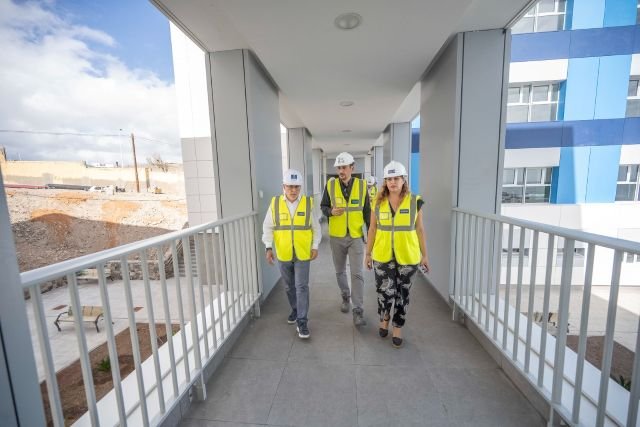 Visita Morales y Mena a obras nueva Residencia Taliarte 1