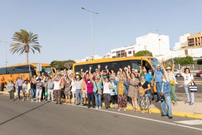 Los y las mayores de Puerto del Rosario disfrutaron de su primera visita cultural al pueblo de El Cotillo