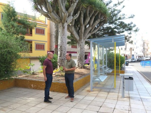 El Ayuntamiento de Gu&iacute;a recibe una subvenci&oacute;n de 70.000 euros del Cabildo destinada a la instalaci&oacute;n de puntos de recarga para veh&iacute;culos el&eacute;ctricos
