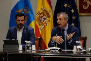 Manuel Domínguez insiste en que no habrá extracciones de tierras raras en la isla de Fuerteventura