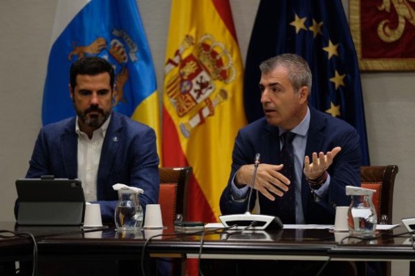 Manuel Domínguez insiste en que no habrá extracciones de tierras raras en la isla de Fuerteventura