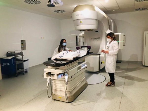 La nueva unidad de Oncología Radioterápica del Hospital de Fuerteventura atiende a 132 pacientes