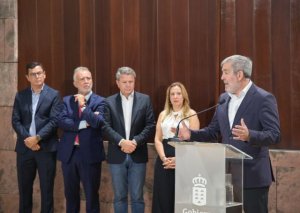 Gobierno, Estado y Cabildo de Tenerife suscriben un protocolo que garantiza la financiación del tren en la isla