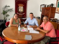El alcalde de La Aldea de San Nicol&aacute;s se re&uacute;ne con Asempral para establecer las l&iacute;neas de trabajo conjuntas