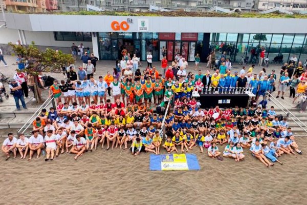 La Playa de las Canteras reúne a la cantera de la Lucha Canaria de Gran Canaria