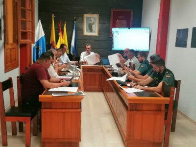 El Ayuntamiento de La Aldea de San Nicol&aacute;s re&uacute;ne a la Junta de Seguridad para definir el dispositivo para la VIII edici&oacute;n carrera de monta&ntilde;a &ldquo;Entremonta&ntilde;as-Paralelo 28&rdquo;