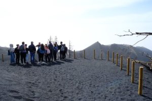 El IES Politécnico investiga sustituir parte del cemento de morteros y hormigones con ceniza del volcán Tajogaite