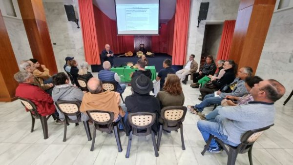 La Universidad Rural de Canarias inicia su nueva andadura con el respaldo de múltiples asociaciones del campo grancanario