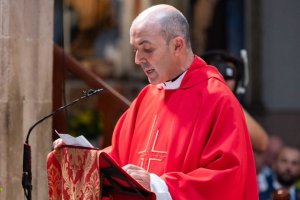 G&aacute;ldar: La Di&oacute;cesis de Canarias declara Santuario Diocesano al Templo Matriz de Santiago