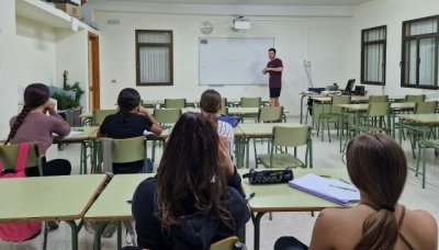 Cerca de 150 alumnos de los centros educativos de Gu&iacute;a se han beneficiado del Servicio de Apoyo Escolar