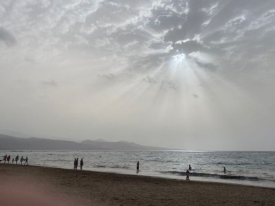 Sanidad recomienda a las personas m&aacute;s sensibles tomar precauciones ante la presencia de calima