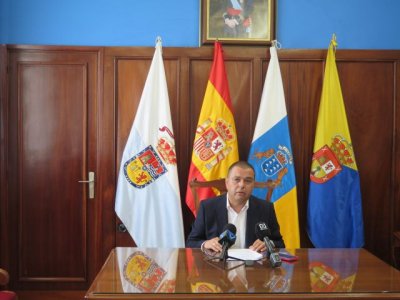 Pedro Rodr&iacute;guez denuncia que la oposici&oacute;n en el Ayuntamiento de Gu&iacute;a utilice a los empleados p&uacute;blicos y a su familia para atacarle