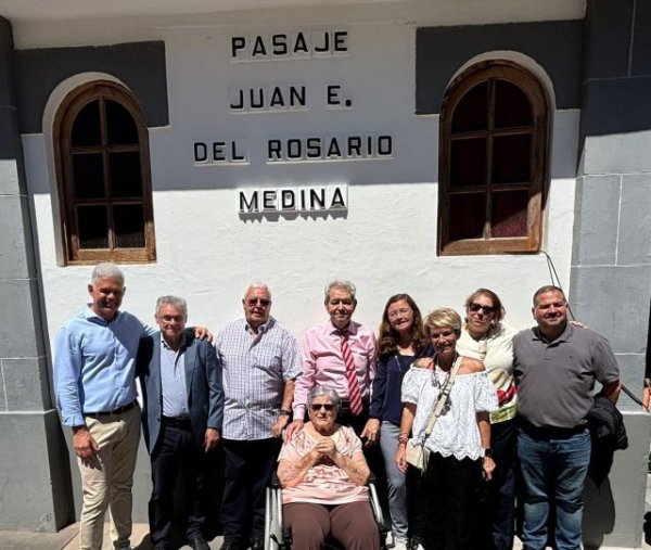 El PSOE de G&aacute;ldar pone en valor el legado vecinal y democr&aacute;tico en los homenajes de Barrial
