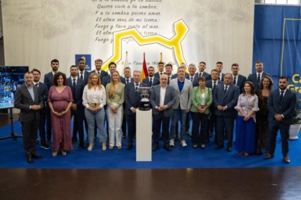 El Cabildo de Gran Canaria felicita al CV Guaguas, campeón invicto de la SVM 2023