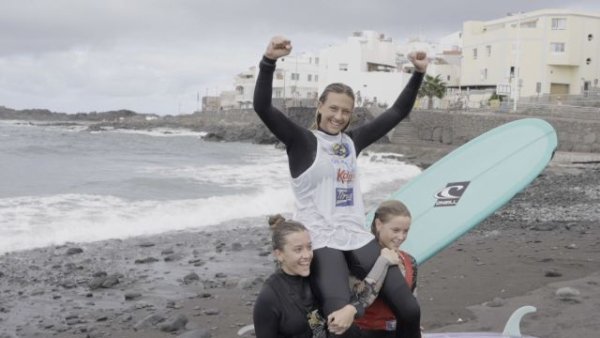 Julieta Rodríguez y Jon Garmendia, campeones de España de Longboard 2025 en la categoría Open