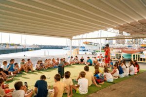 La Fundaci&oacute;n Puertos de Las Palmas y la Federaci&oacute;n de Vela Latina Canaria de Botes consolidan su curso de verano con m&aacute;s de 50 participantes cada semana