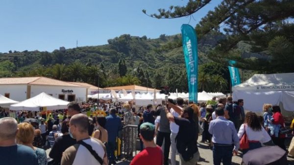 M&aacute;s de 20.000 personas visitaron Teror el fin de semana atra&iacute;das por la Feria del Queso