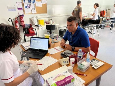 Tenerife: Femete dona sangre por su 45 aniversario