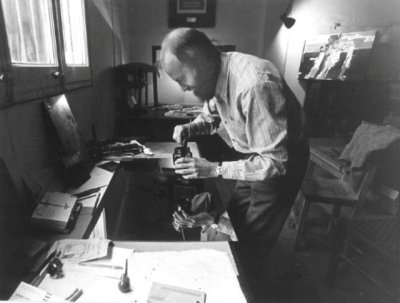 El ciclo 'Malditas Guerras' proyecta &lsquo;Cuadernos de contabilidad de Manolo Millares', del realizador Juan Millares