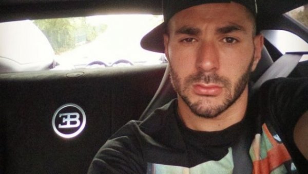 Benzema sufre un robo en su casa mientras jugaba en el Bernabéu