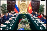 Pueblos. Una visita y una &ldquo;asociaci&oacute;n estrat&eacute;gica&rdquo;