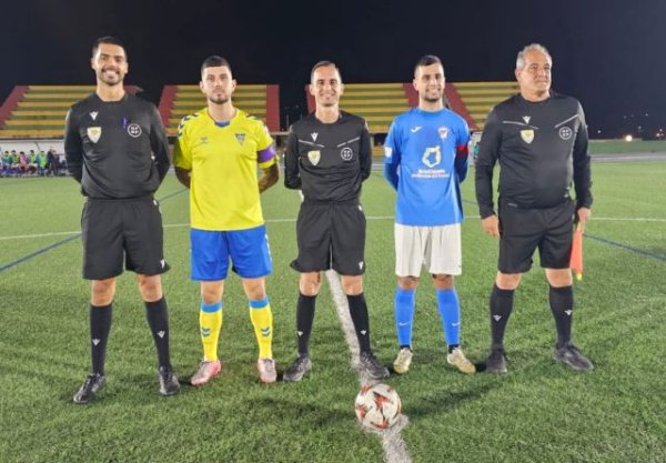Fútbol 1ª Regional: (1-2) El Barrial se lleva otro derbi galdense al vencer al San Isidro en su feudo
