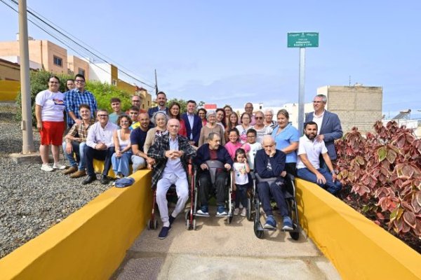 Gáldar: El Ayuntamiento renueva y da nombra al Parque Hermanos Ramón y Lito