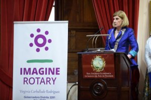 Virginia Carballude, primera mujer canaria gobernadora del distrito en Rotary
