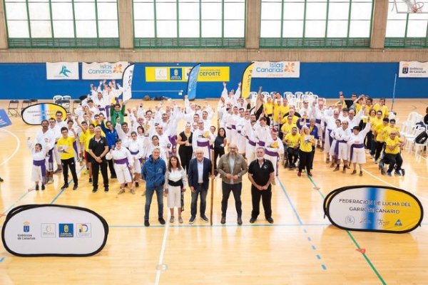 El Campeonato de Gran Canaria de Lucha del Garrote Adaptada celebra su cuarta edición