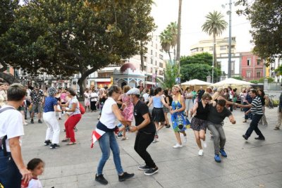 El Bing Bang Vintage Festival se instala en San Telmo hasta el domingo