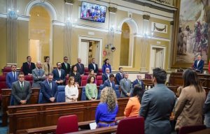 El Gobierno de Canarias declara tres días de luto oficial por el fallecimiento de Jerónimo Saavedra