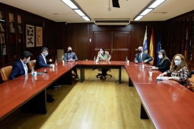 Industria pide actualizar las ayudas del REA para amortiguar el alza de costes del sector, cifrado en un 20%