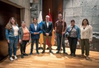 Fernando Clavijo recibe a la Asociaci&oacute;n Guanches de G&uuml;&iacute;mar, Medalla de Oro de Canarias 2025