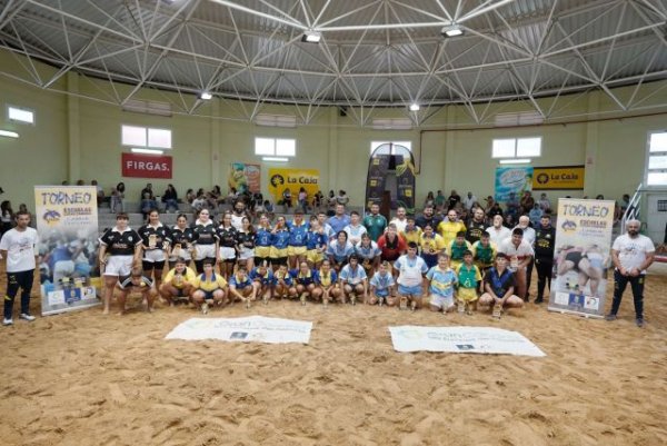 El I Torneo Escuelas Lucha Canaria Cabildo de Gran Canaria celebra las finales alevines e infantiles