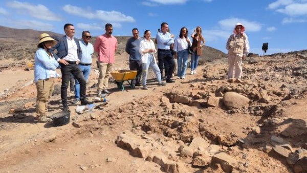 El Gobierno de Canarias garantiza la continuidad del proyecto arqueológico de San Marcial de Rubicón