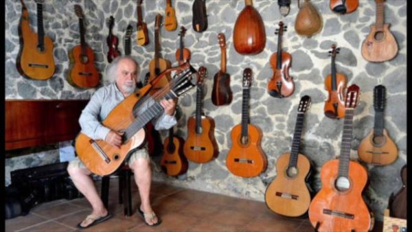 El músico Blas Sánchez rememora su azarosa vida en el Concierto ‘Un canario en París bajo la nieve’ en la Casa de Colón