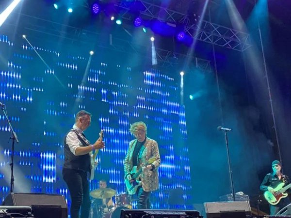 Crónica del Sum Festival, memoria 80 de una época pop-rock irrepetible
