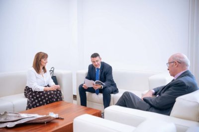 Nieves Lady Barreto y Oswaldo Betancort abordan la posibilidad de desplegar la Polic&iacute;a Auton&oacute;mica en Lanzarote