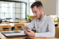 Se adelanta la convocatoria de becas universitarias, que podr&aacute;n solicitarse desde ma&ntilde;ana y hasta el 5 de septiembre
