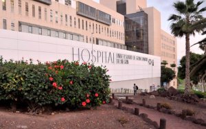 El servicio de Oftalmología del Hospital Dr. Negrín alcanza su récord anual de trasplantes de córnea