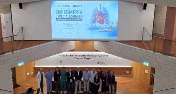 El Doctor Negr&iacute;n analiza el abordaje integral de la patolog&iacute;a hipertensiva pulmonar en unas jornadas de Enfermer&iacute;a
