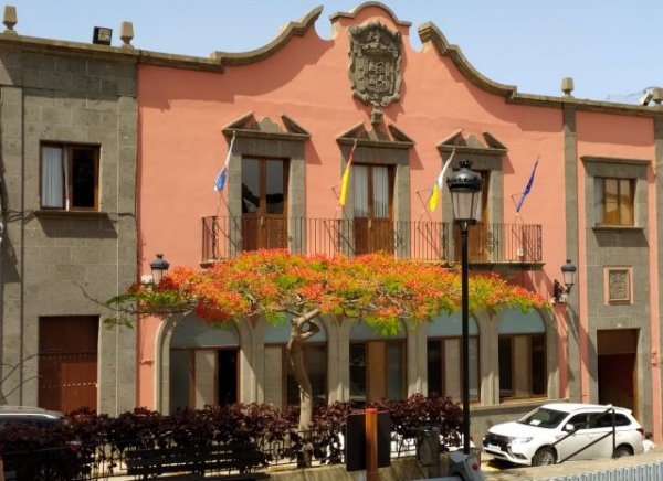 El Ayuntamiento de Guía publica un Bando Municipal con recomendaciones para las hogueras de San Juan y de San Pedro