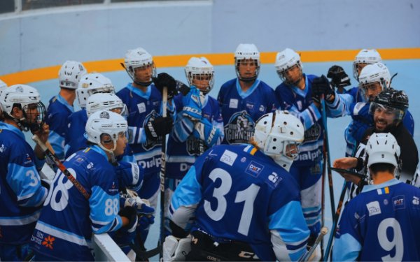 Hockey Línea: El Arona Tenerife Guanches cae ante Cent Patins y duerme como colista de la Liga Élite