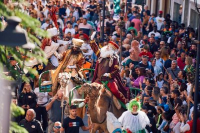 La Villa de Moya recibe a los Reyes Magos de Oriente